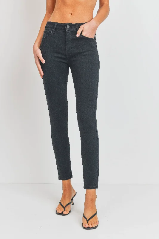 Black - Modern Classic Skinny