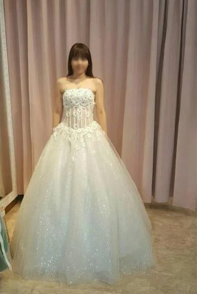 Elegant Strapless Floor-length Ball Gown Wedding Dress With Flowers N436 Illusion Neckline Gown