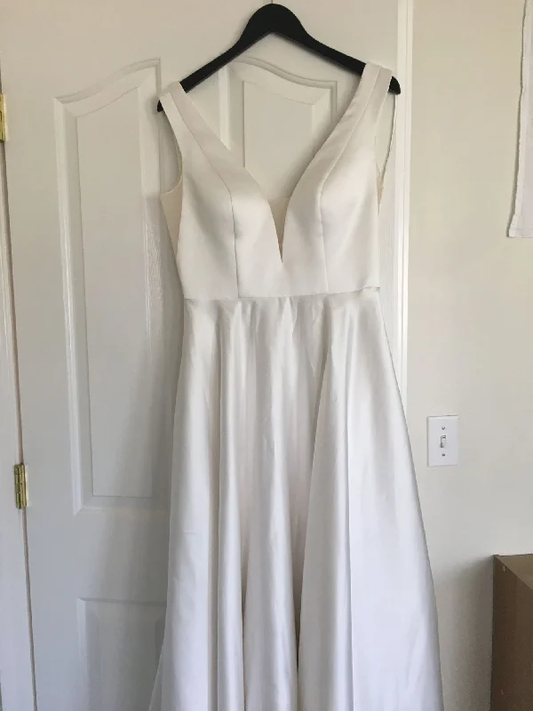 BHLDN Ruched unclassified dresses