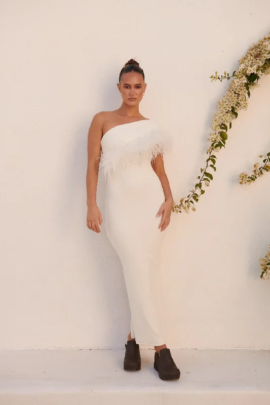 The Moment Dress White Stretchy unclassified dresses