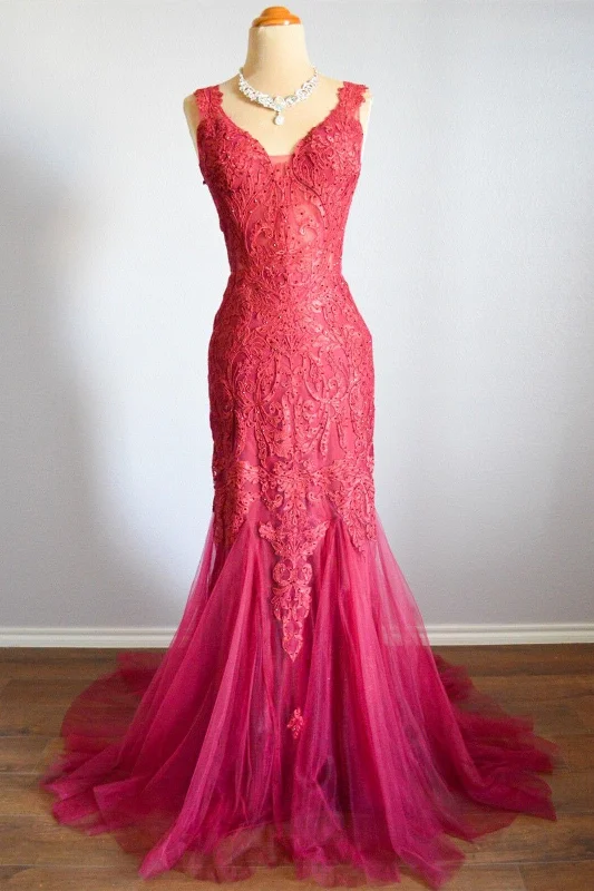 Fuchsia Mermaid Sheer Straps Lace Beaded Long Formal Dress Classic Lace Dress